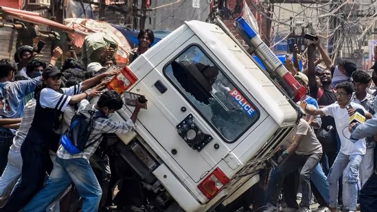 police van.jpg