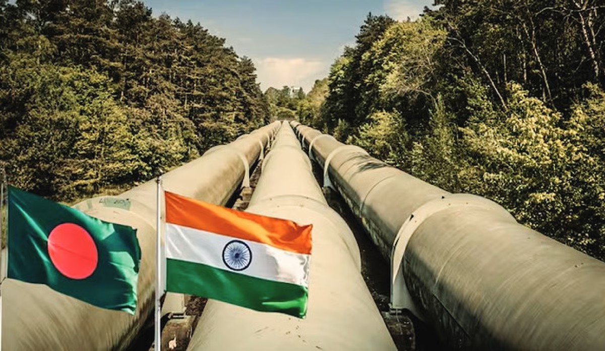 India-sends-5000-tonnes-diesel-to-Bangladesh-via-Friendship-Pipeline.jpg