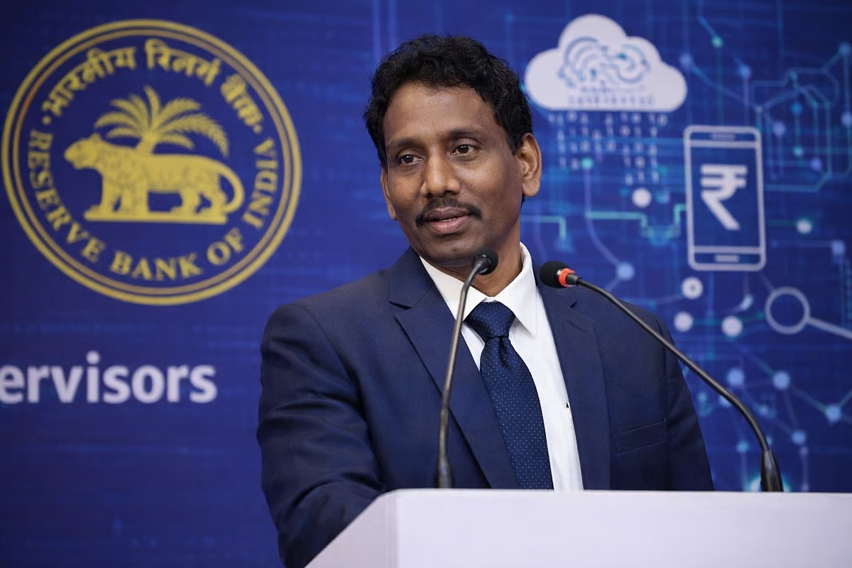 RBI-Deputy-Governor-Shirish-Chandra-Murmu-Digital-Finance.jpg